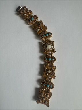 Vintage Signed ART Turquoise Pearl Link Bracelet (Missing 1 Stone / AS IS)